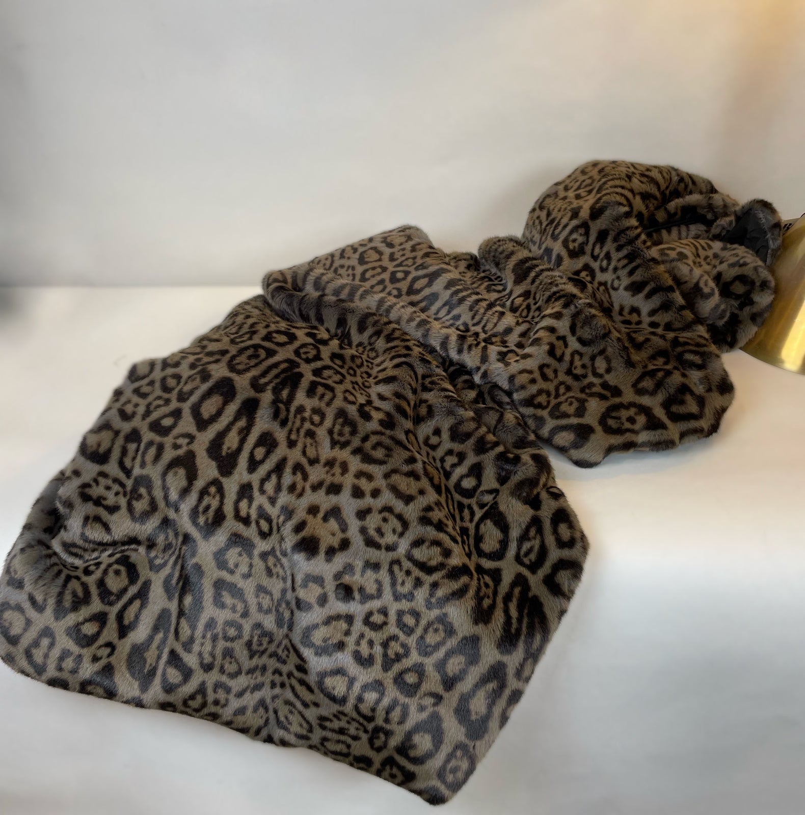 Faux fur outdoor blanket - Animal Print