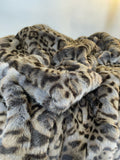 Faux fur outdoor blanket - Animal Print